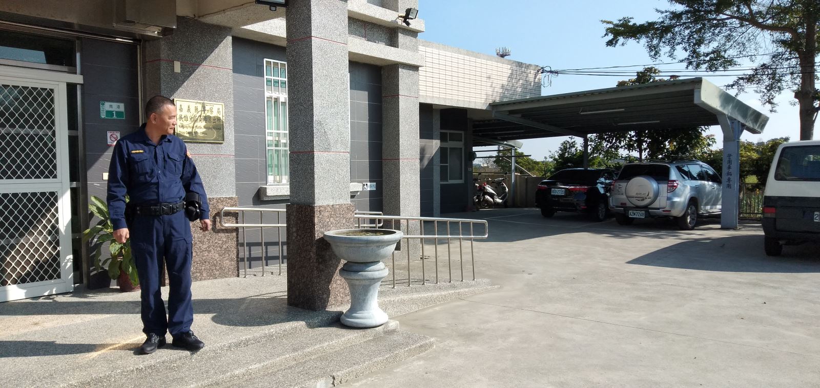 【年終環境大掃除，提供舒適洽公環境】