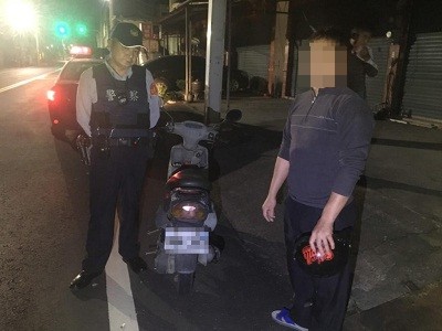 攔查違規