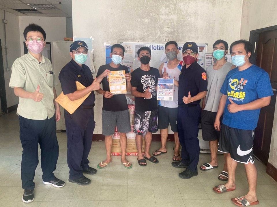 【微型電動二輪車是啥？ 民雄警加強宣導交通安全及執法】