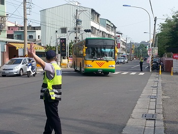 交整勤務