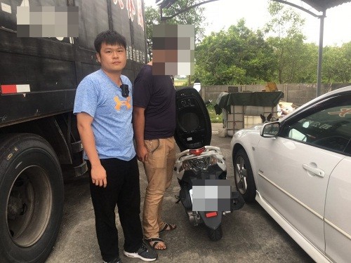 攔阻該司機