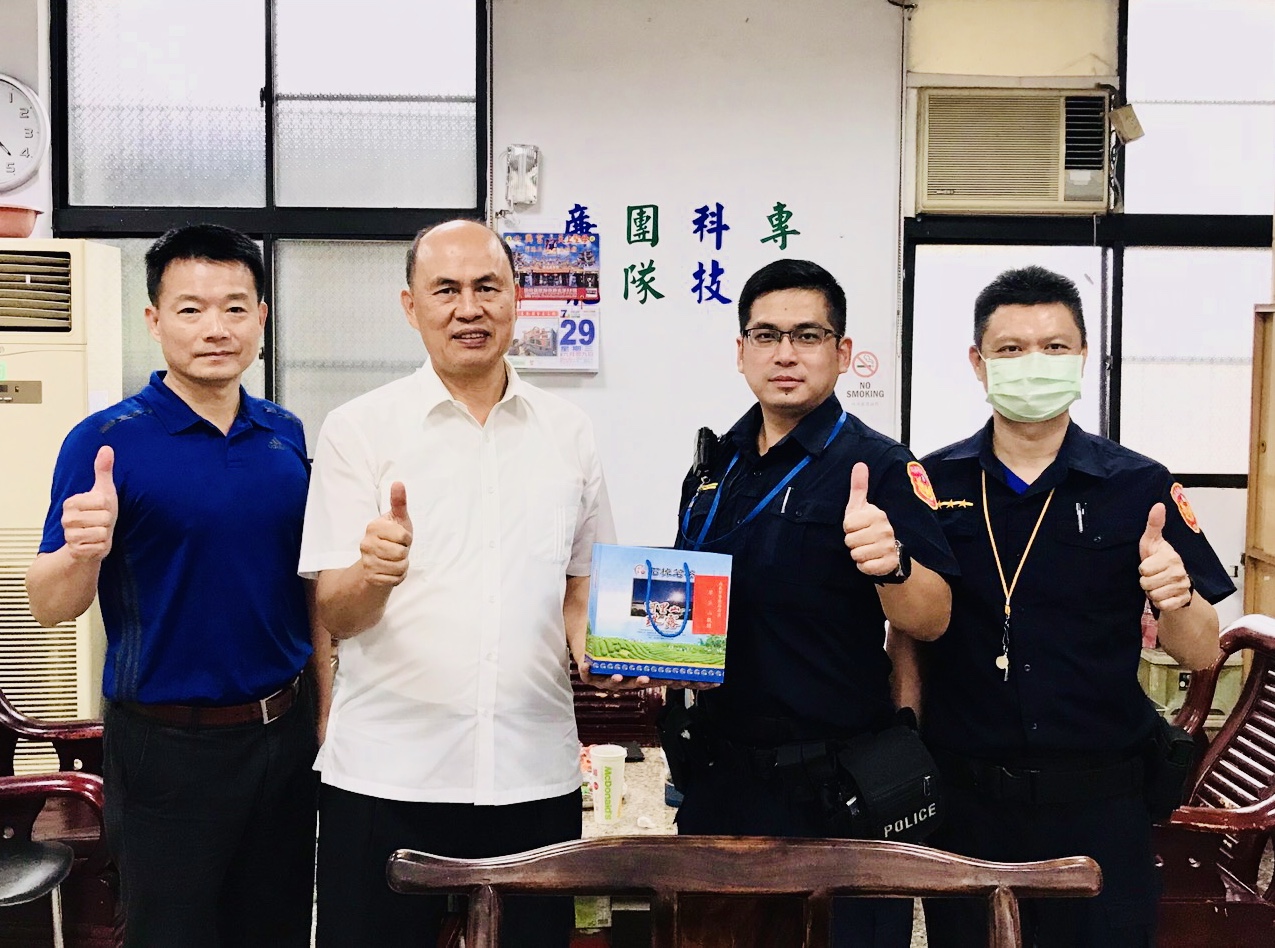 【局長蒞臨民雄分局月眉派出所激勵員警士氣！加油！】