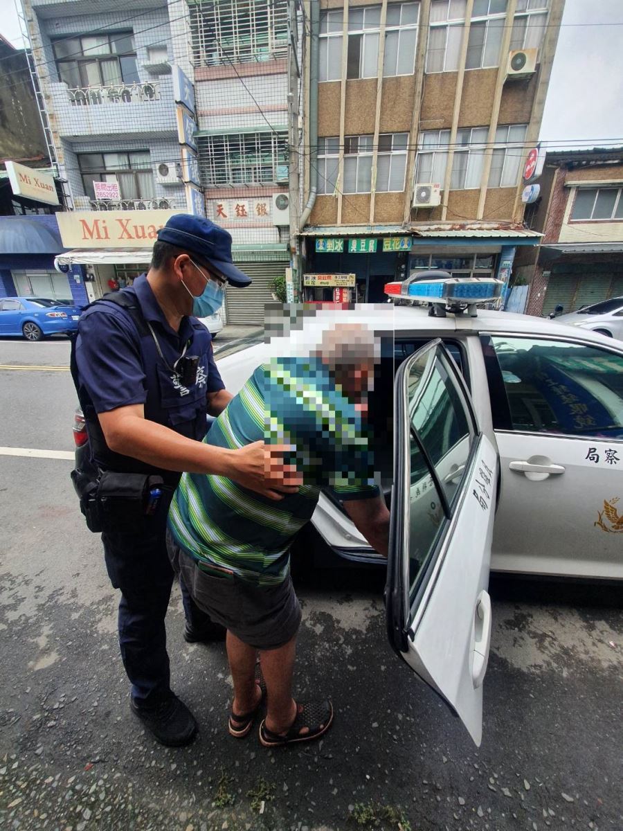【 協助行動不便長者返家 】