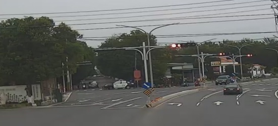 【孕婦下腹出血!!警火速協助送醫! 】